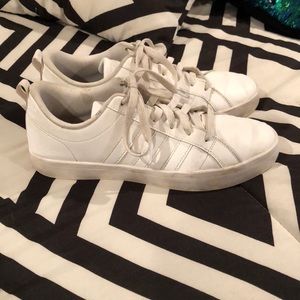vintage white adidas shoes
